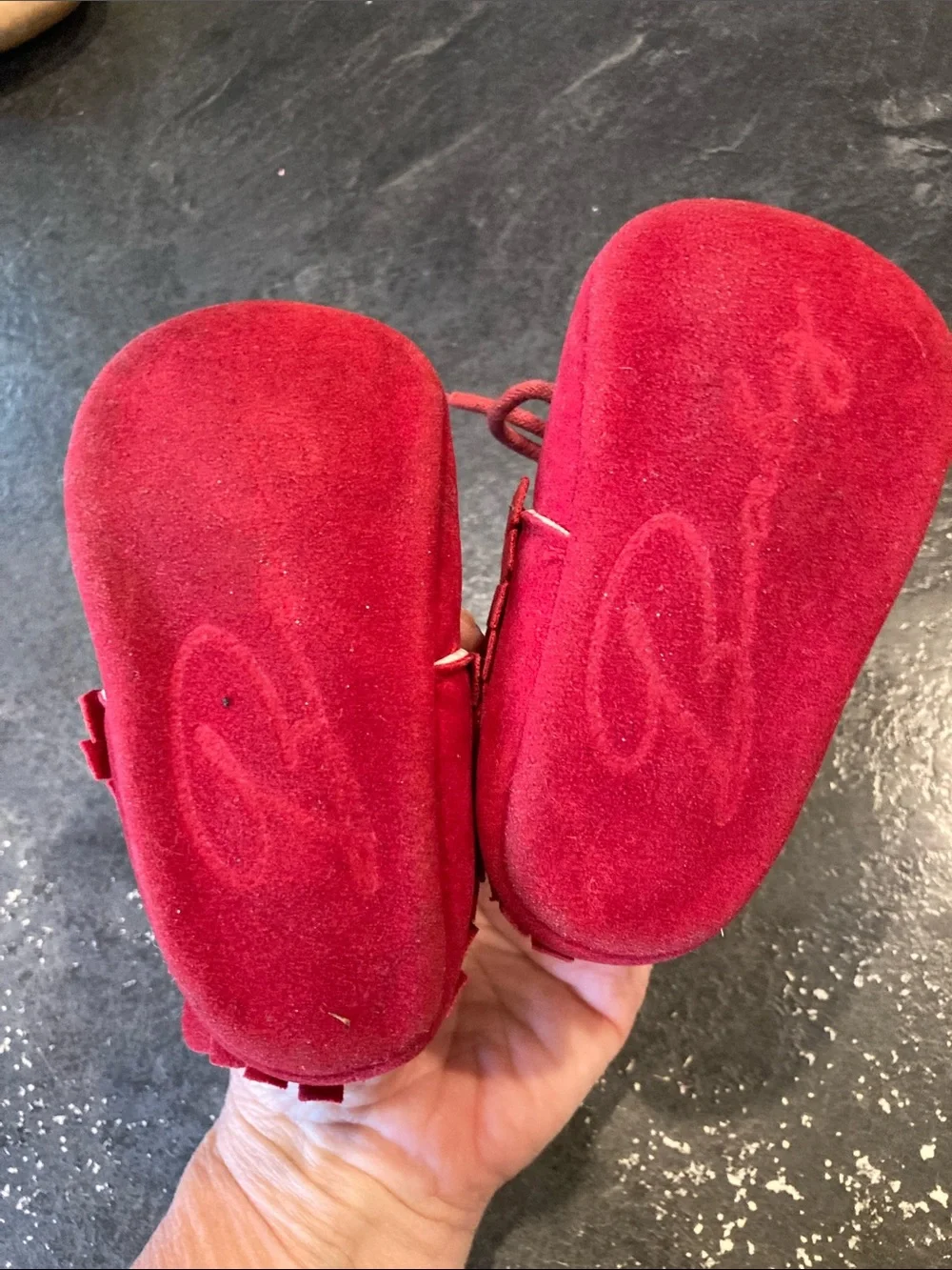 Girls Baby red fringe moccasin boots size 6-12 months